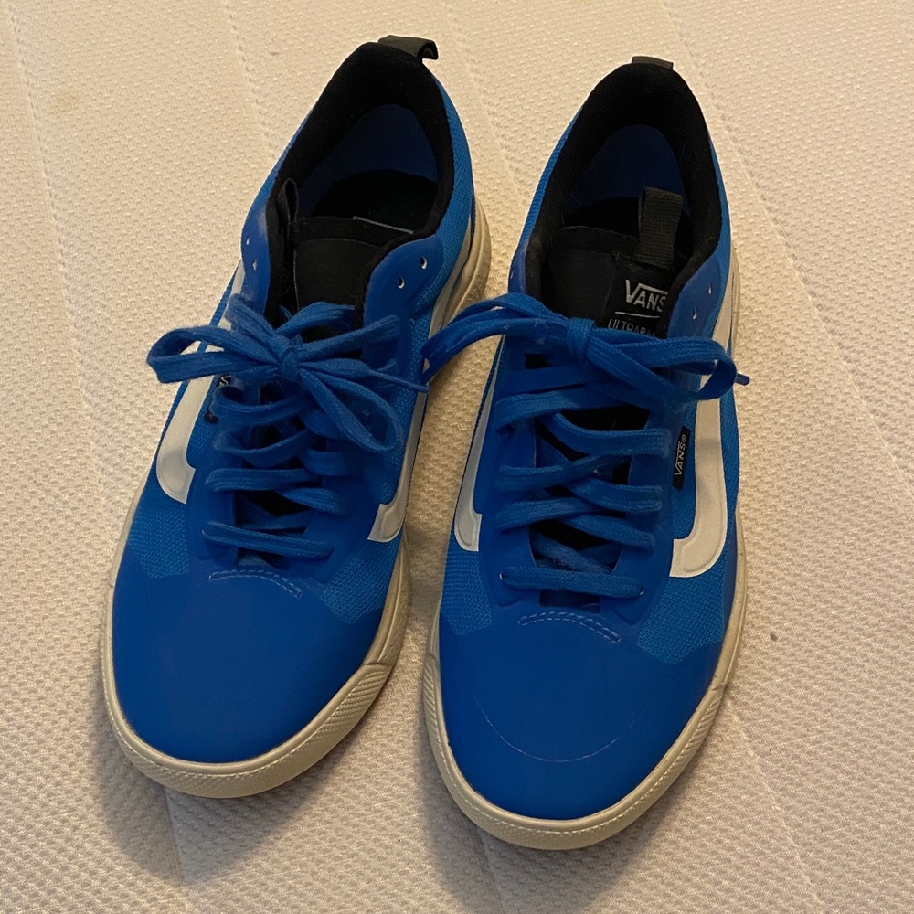 Vans Unisex Ultra-range Bright Blue and White Sneakers